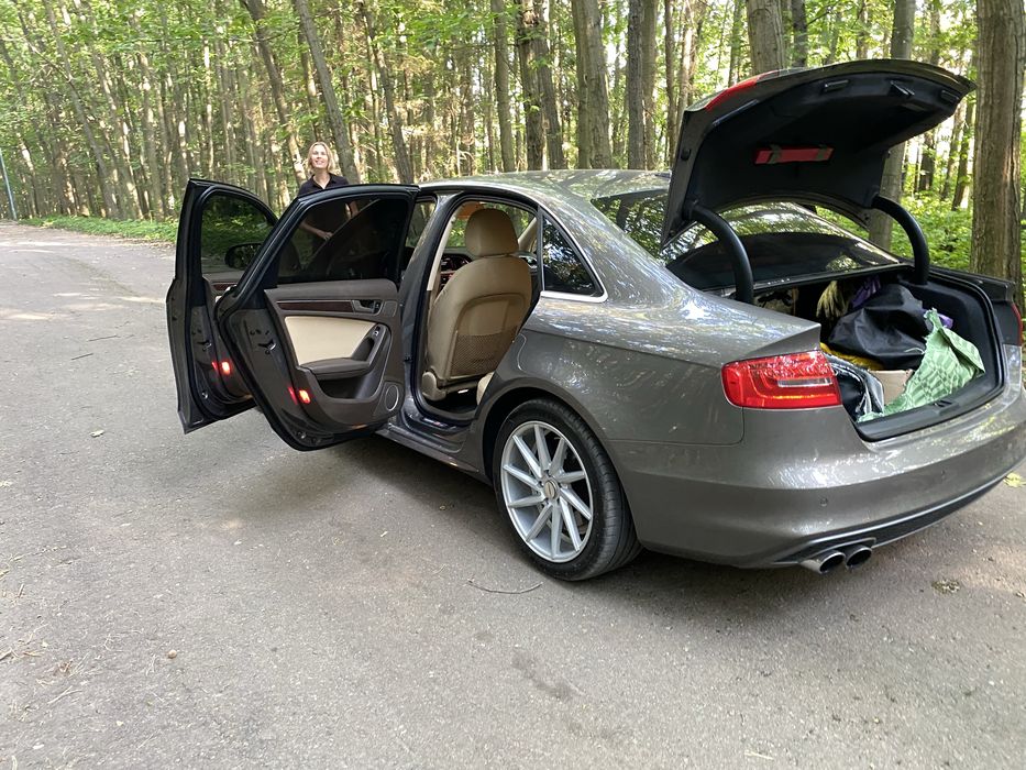Продам Audi A4 B8 2014