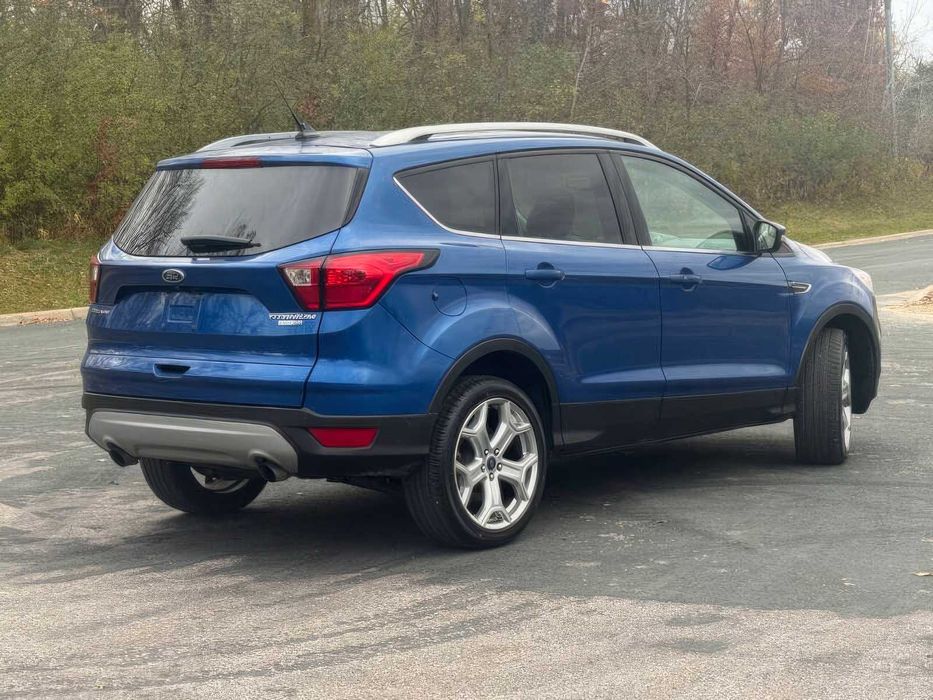 Ford Escape Titanium      2019