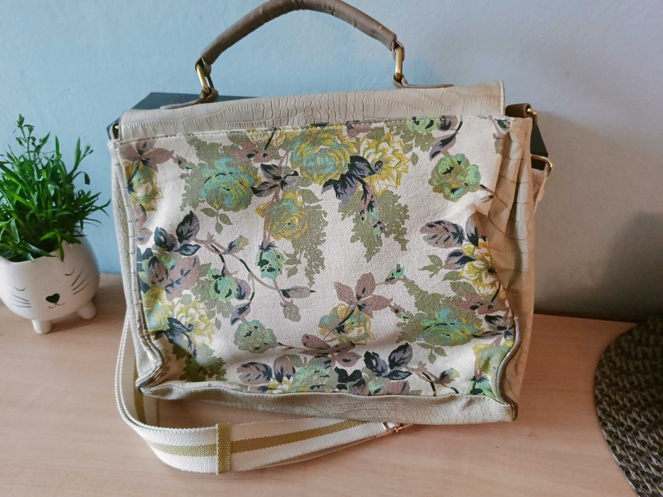 Torebka teczka na notebook