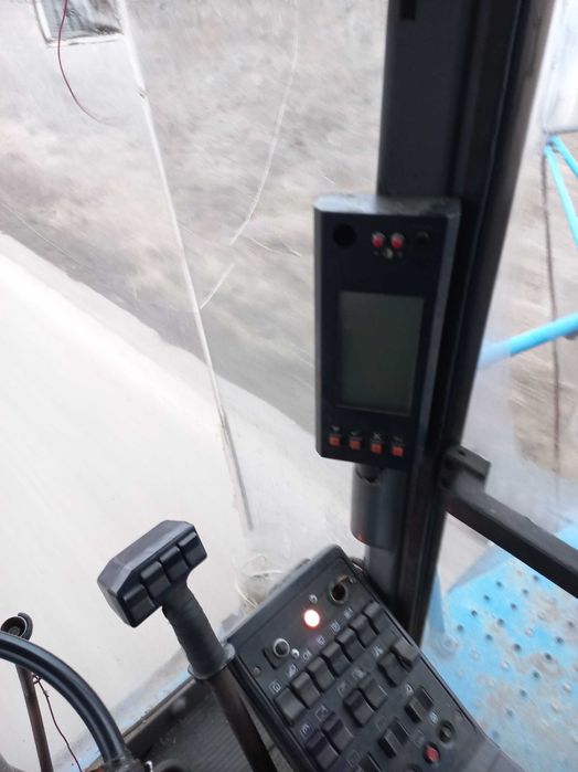 Комбайн Славутич КЗС 9