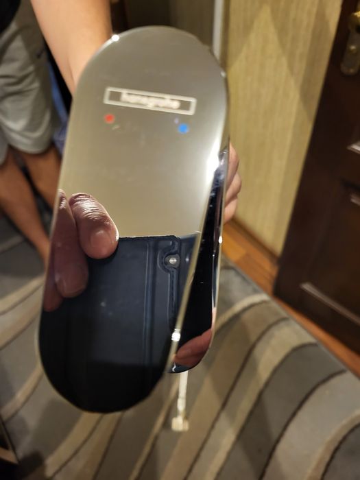 Продам смеситель на раковину