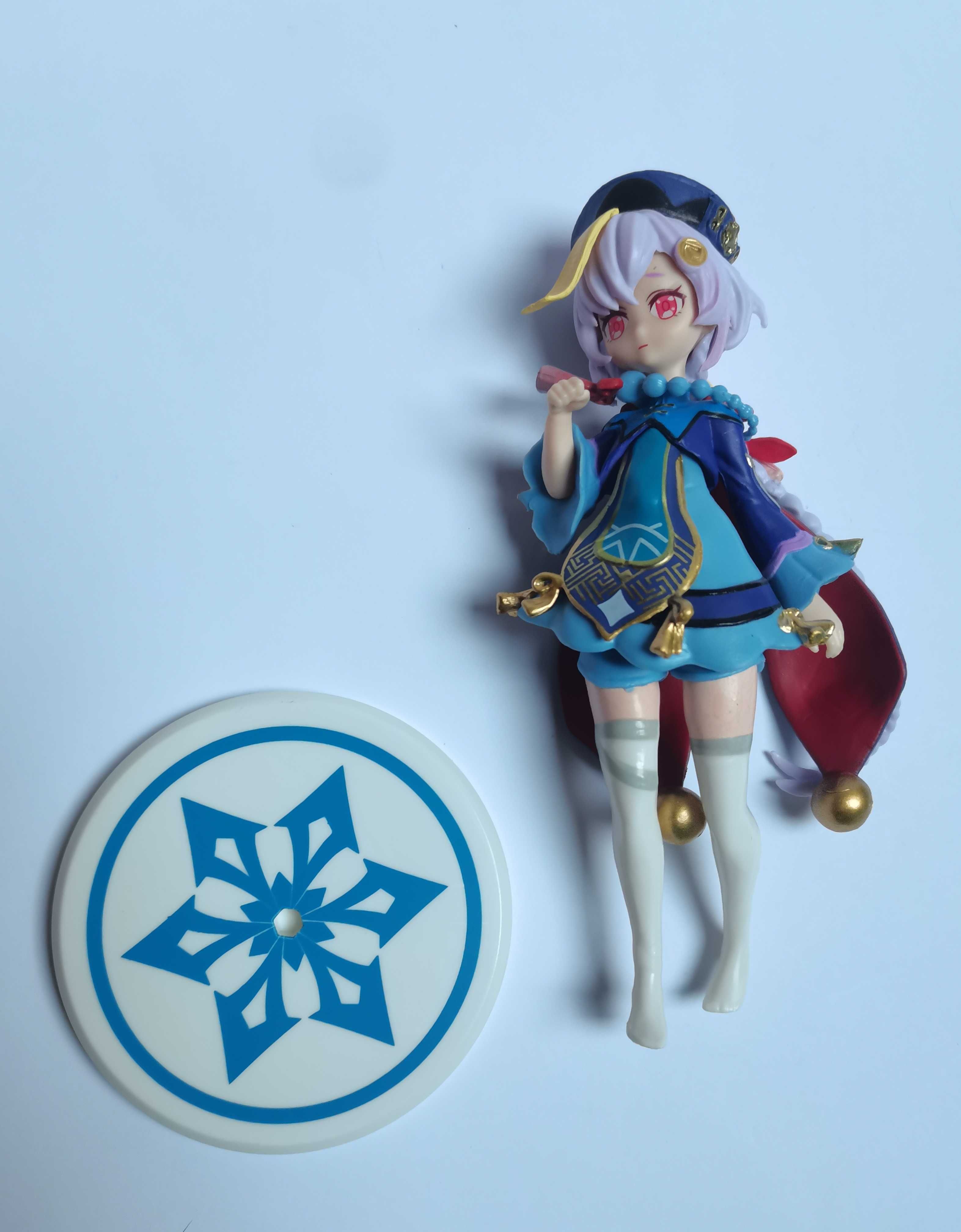 Qiqi - Genshin Impact (gra RPG anime) - figurka z podstawką