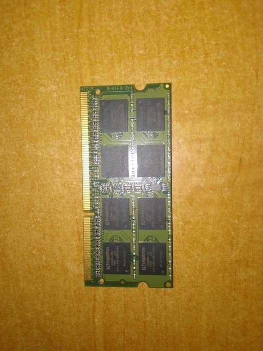 Pamięć RAM 16GB 2 x 8GB DDR3L Kingston 1,35V 1540 KVR16LS11/8 1600 MHz