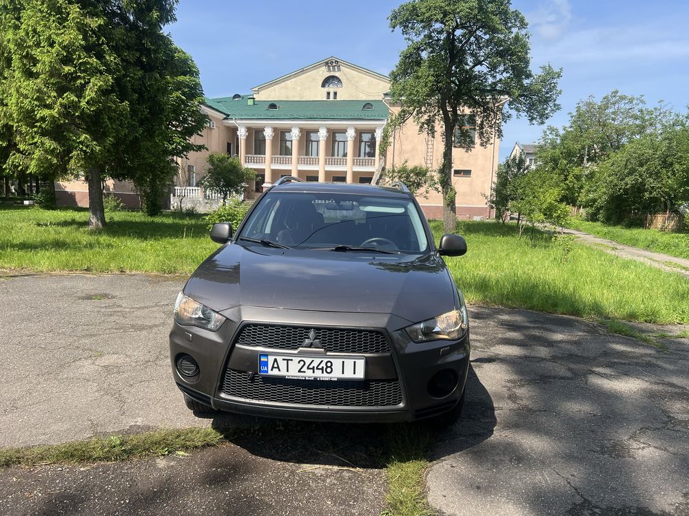 Outlander2.0 бензин