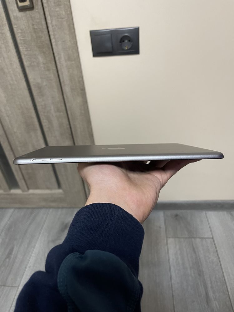 Ipad air 1 32gb wifi ( кількість в наявності )