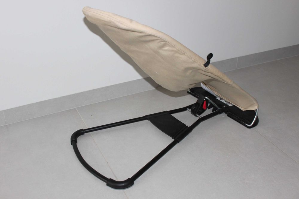 Leżaczek Bujaczek Babybjorn