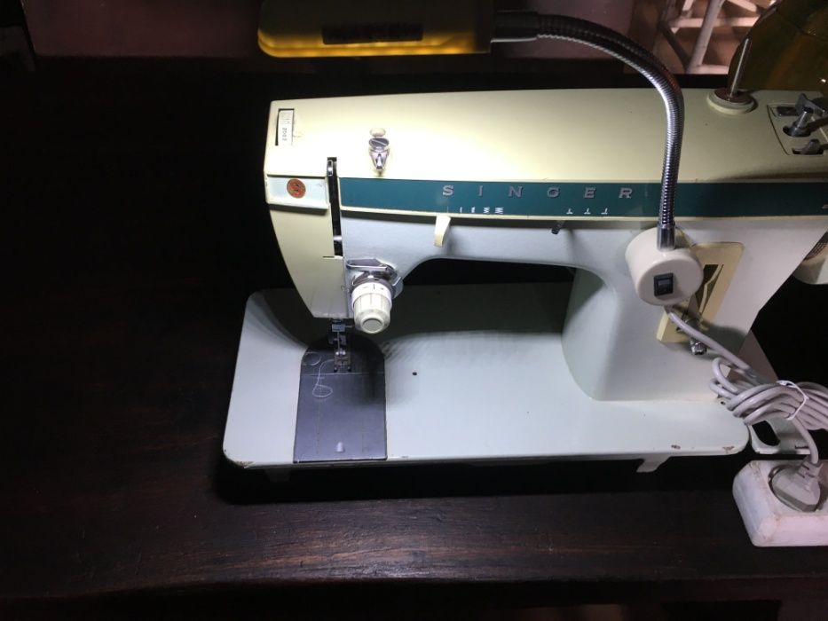 Luz de apoio LED Máquina de costura