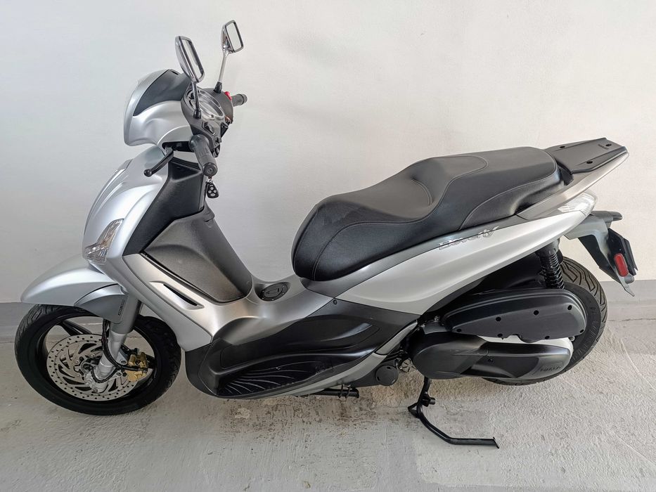 Piaggio Beverly 350 300 Sport Touring ABS ASR na kat. A2 2018r