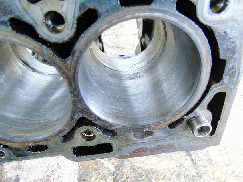 Blok Silnika A16XER 1.6 Astra h j Insignia a Zafira b Mokka
