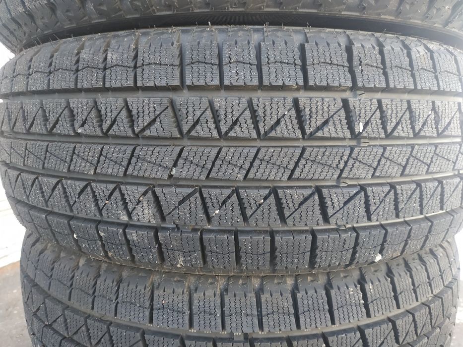 Шини зимові 195/60 R16 , НОВІ !!!