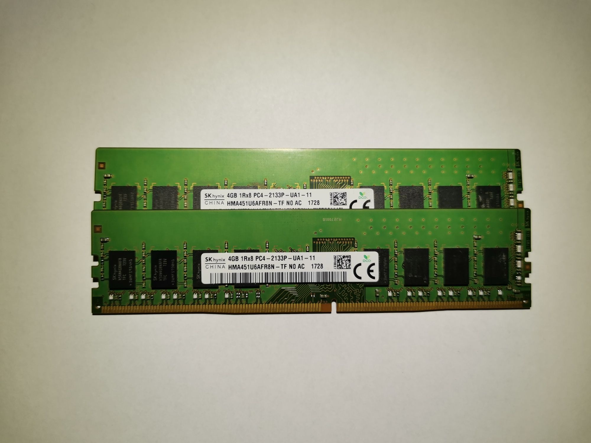 Оперативна пам'ять Kingston DDR4 4+4 gb  2133Mhz