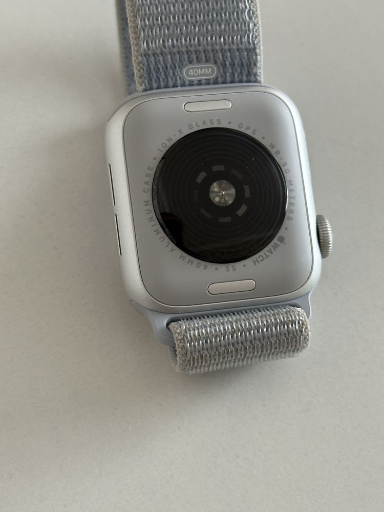 Apple Watch Se 2 2024 aкб 100%