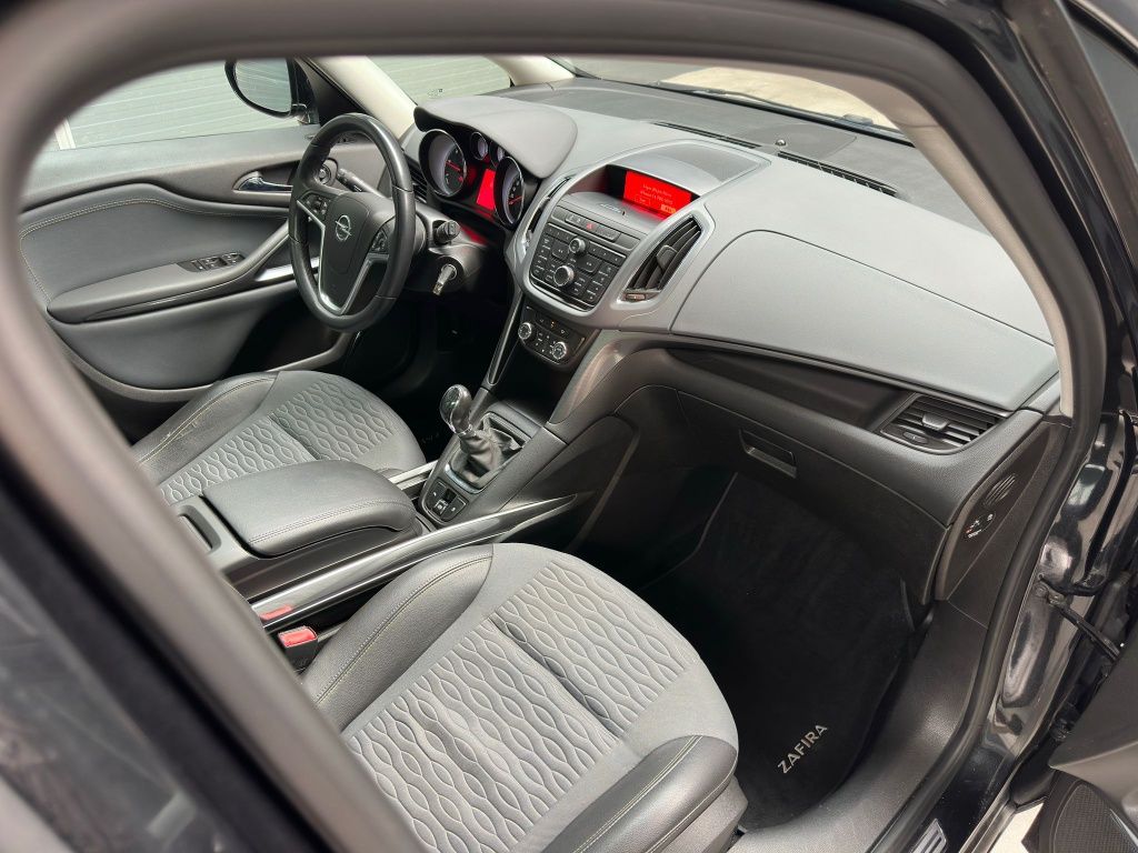 Opel Zafira Ano 2013 7 Lugares Nacional NOVA