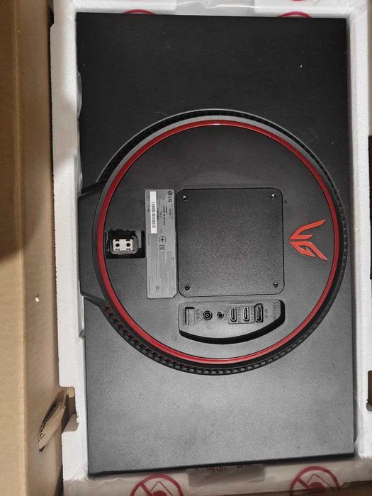 Монітор LG UltraGear 24GN600