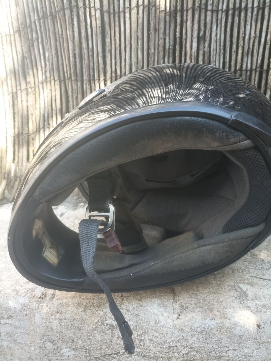 2 Capacetes Shoei