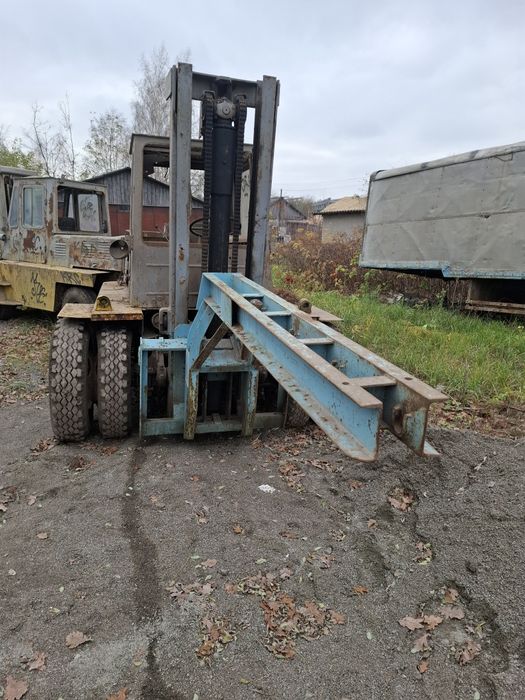 Продам навантажувач не на ходу