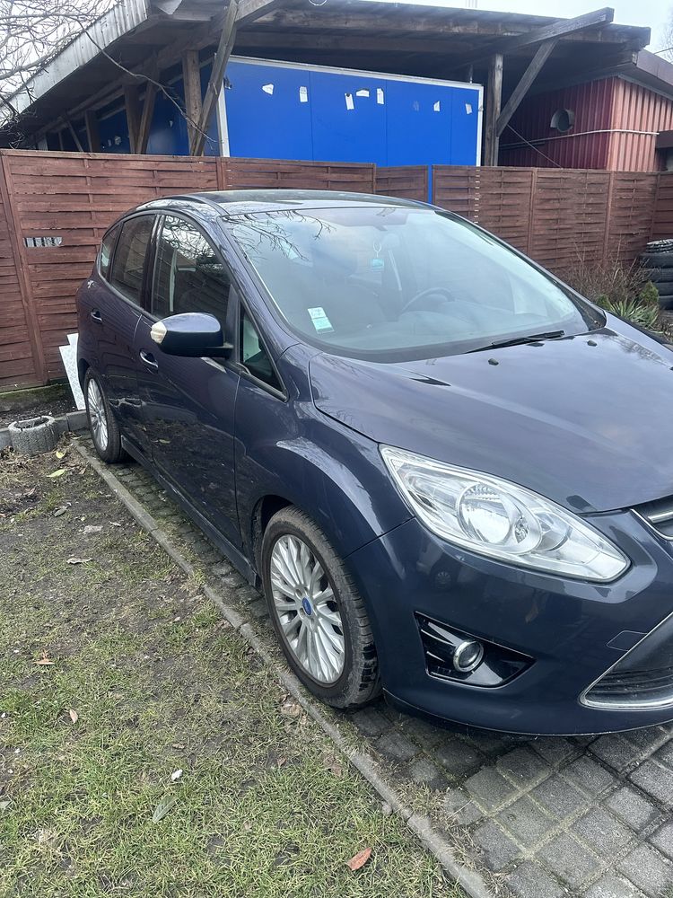 Ford Titanium C max