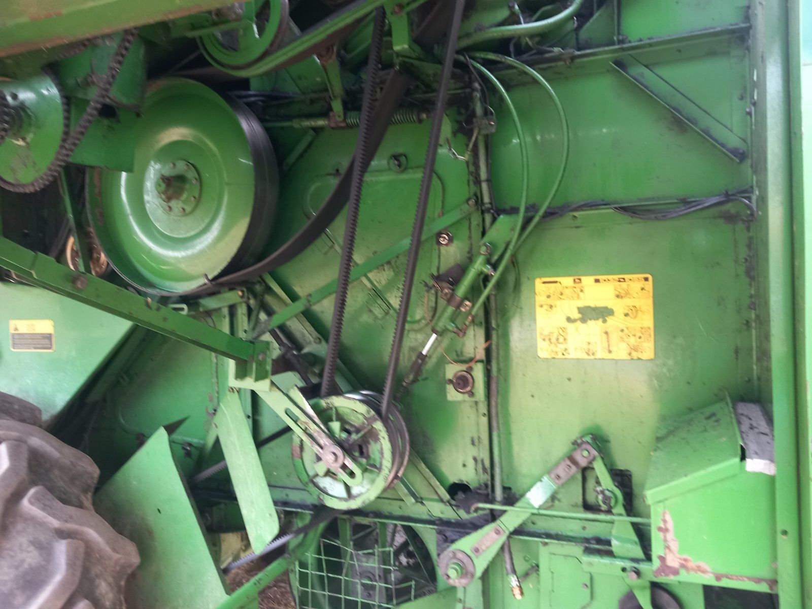 John deere 1042.