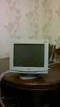 Монитор 17"LG FLATRON F700B