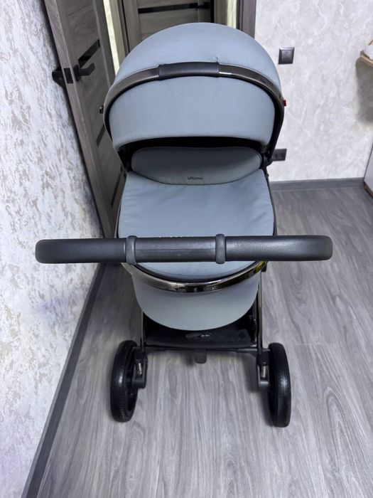 Універсальна дитяча коляска 2 в 1 Carrello Ultimo Chrome Frame.