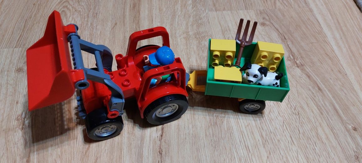 Lego Duplo traktor