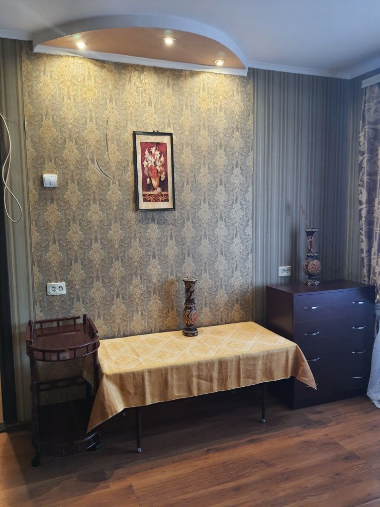 Здам 2 кімнатну квартиру