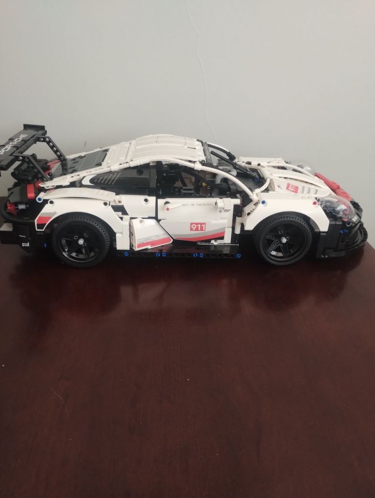 Klocki Porshe 911 RSR  RC zdalnie sterowane