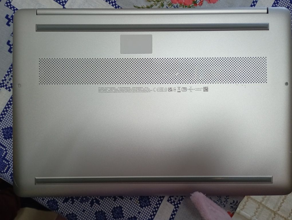 Vendo Portátil HP 15S com poucos anos