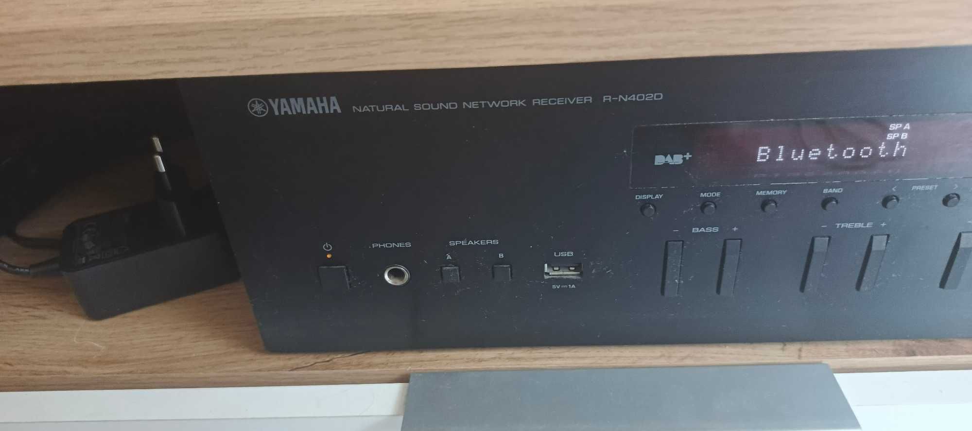 amplituner yamaha r-n 402d