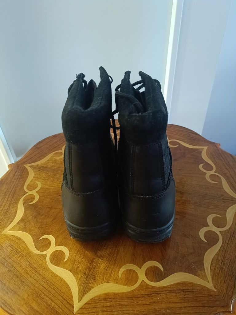 Buty taktyczne wojskowe militarne ochrona Mil-Tec SWAT Boots Czarne 44