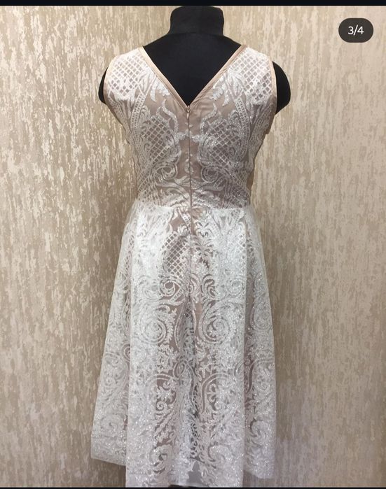 Сукня вечірня дуже гарна, зроблена на замовлення