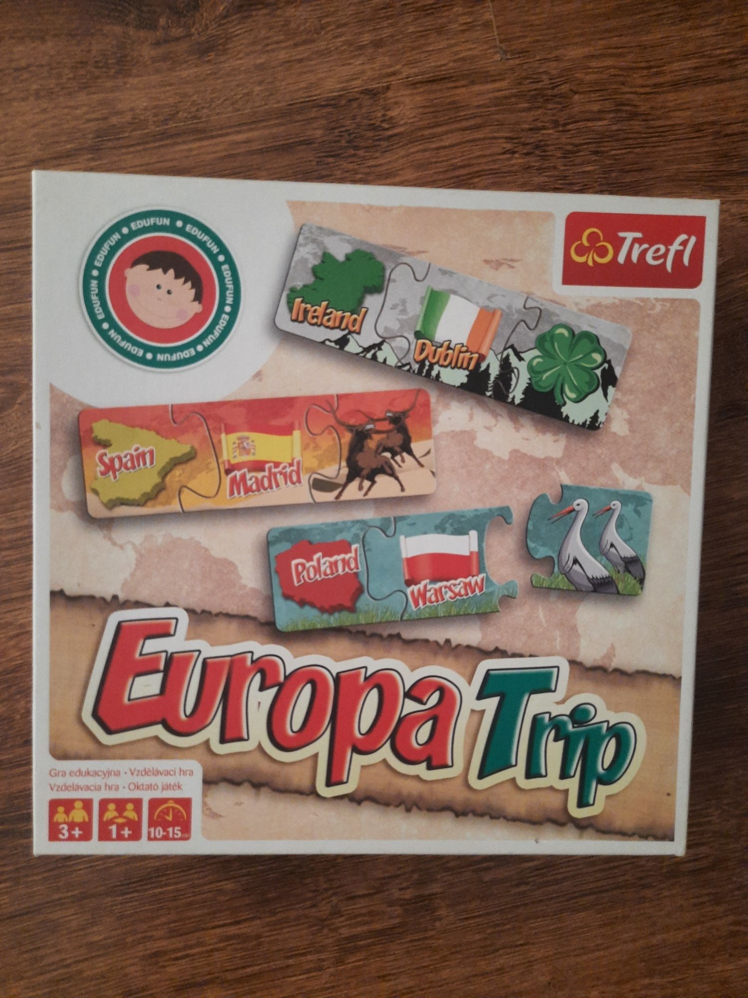 2 fajne edukacyjne gry planszowe EuropaTrip trefl i poznajemy litery