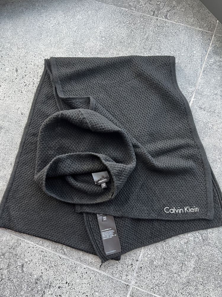 Жіноча Шапка шарф Calvin Klein. One size