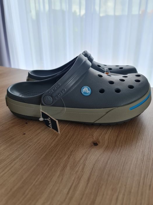 Crocs M6 W8 NOWE