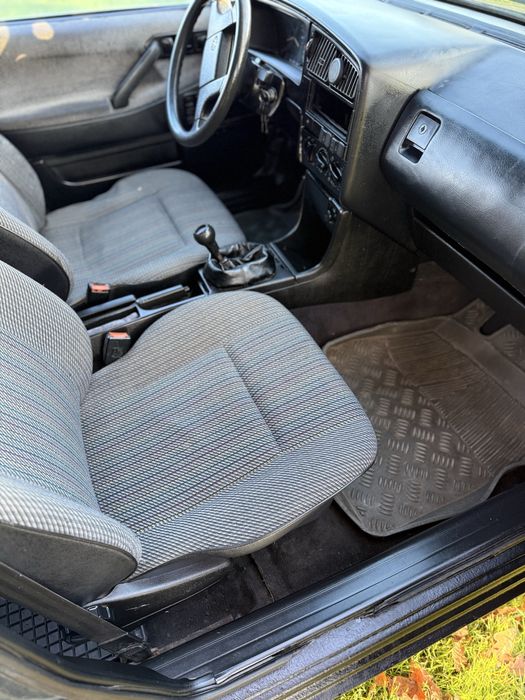 Продам Volkswagen passat B3 1.8 1990 г.в.