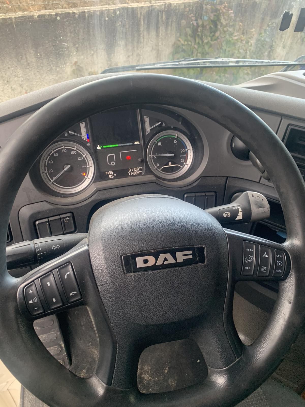 Фура , Тягач ,Daf XF 106 2017 рік