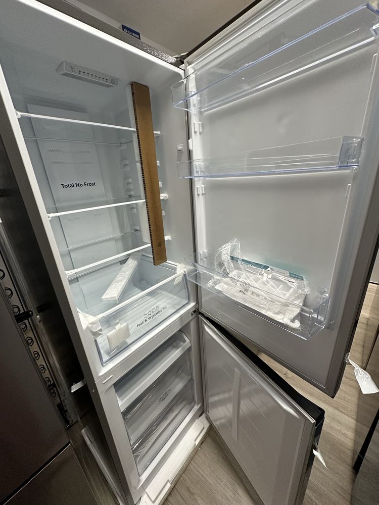 Frigorifico combinado Hisense