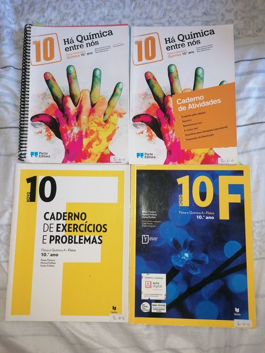 Manuais Escolares 10° ano