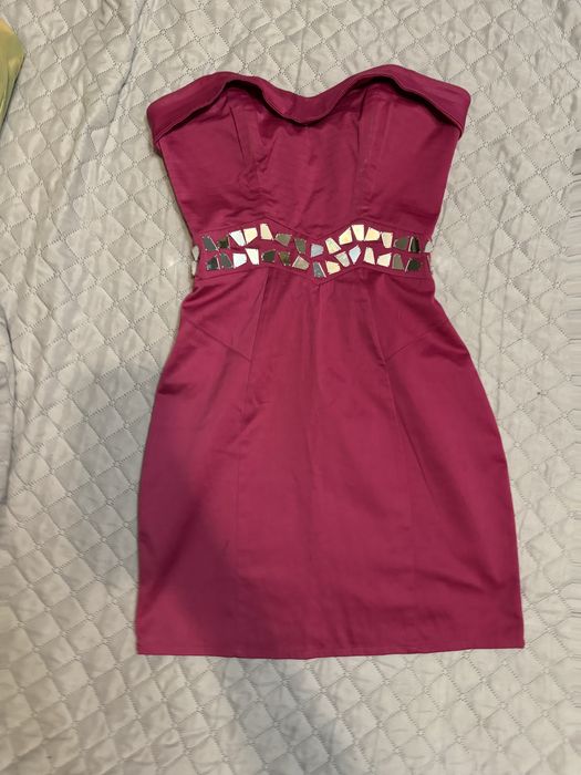 Два платья коктейльных размер м