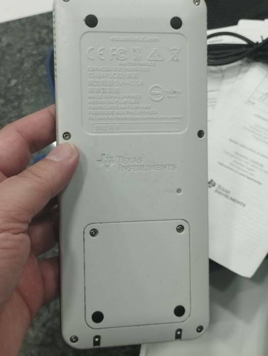 Calculadora gráfica Texas Instruments Ti-84 plus Python