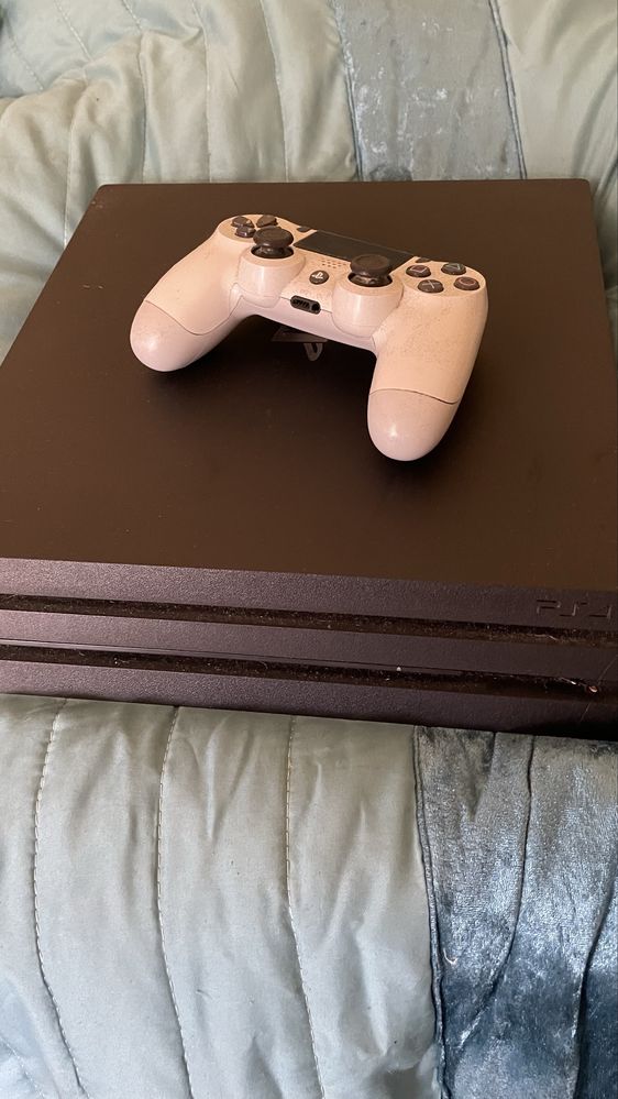 Playstation 4 PRO 4k 1TB