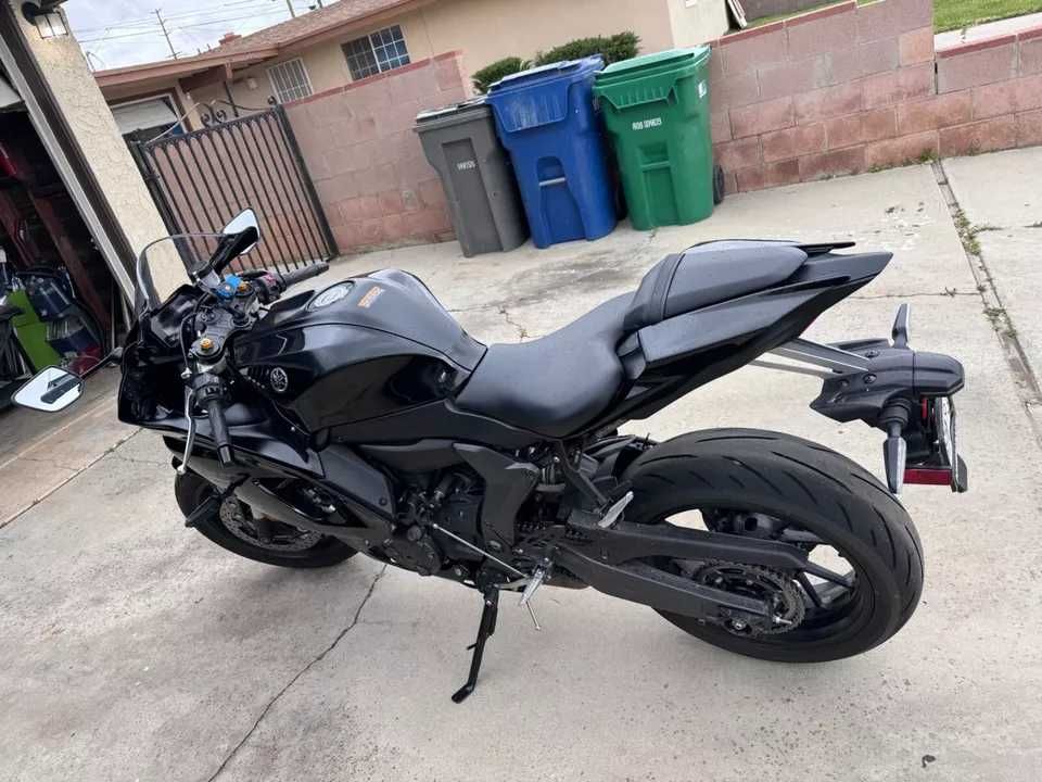 2023  Yamaha YZF