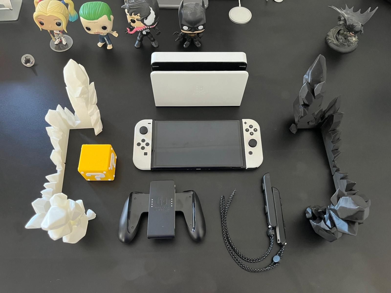 Nintendo Switch OLED - Excelente Estado c/ Fatura e Garantia