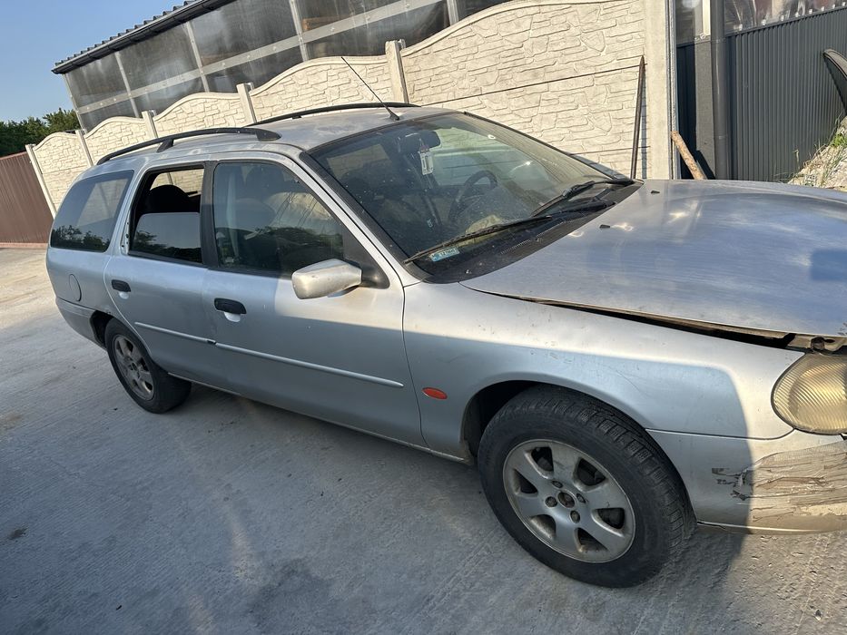 Разборка шрот Ford Mondeo 1.8 дизель коробка механика 1999 год 4.06