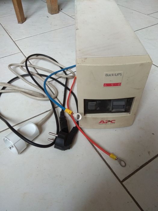 Бесперебойник APC 650,UPS, ИБП, дбж.