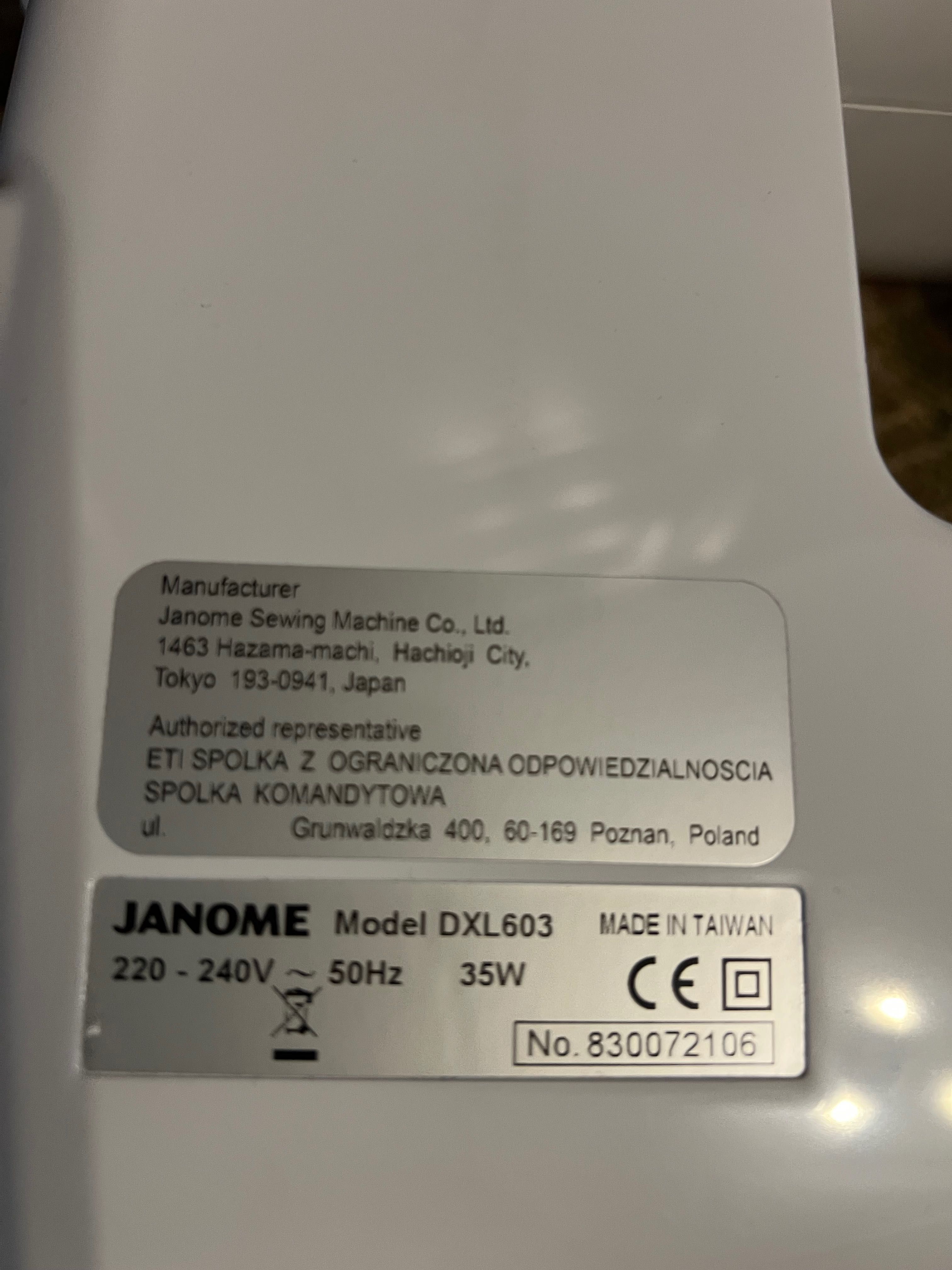 Maszyna do szycia JANOME DXL603.
