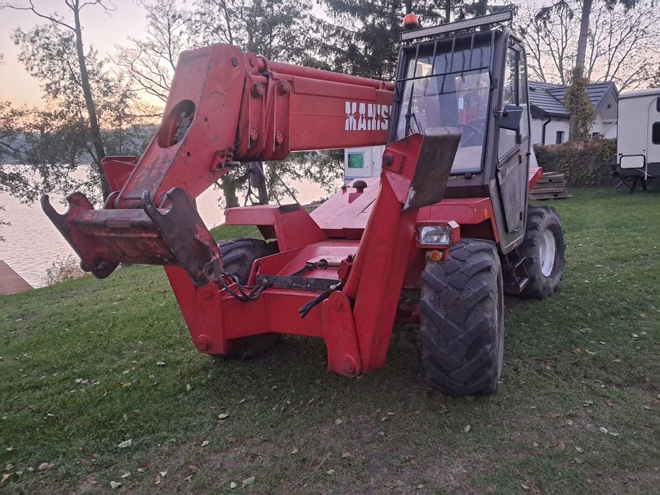 Usługi ładowarką teleskopową 12 m i 9 m oraz usługi rolnicze