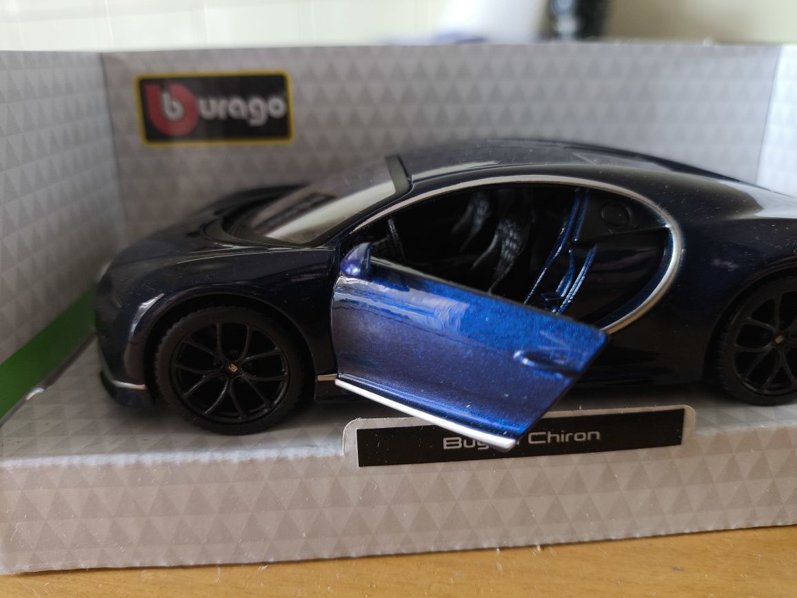 Bugatti Chiron Miniatura 1:32