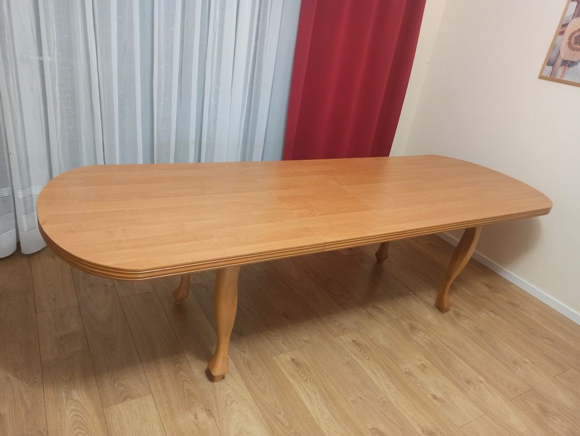 Stół rozkładany + 8 krzeseł