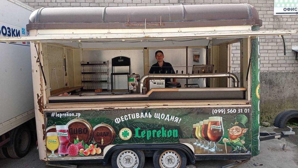 Вагончик торговый на колёсах